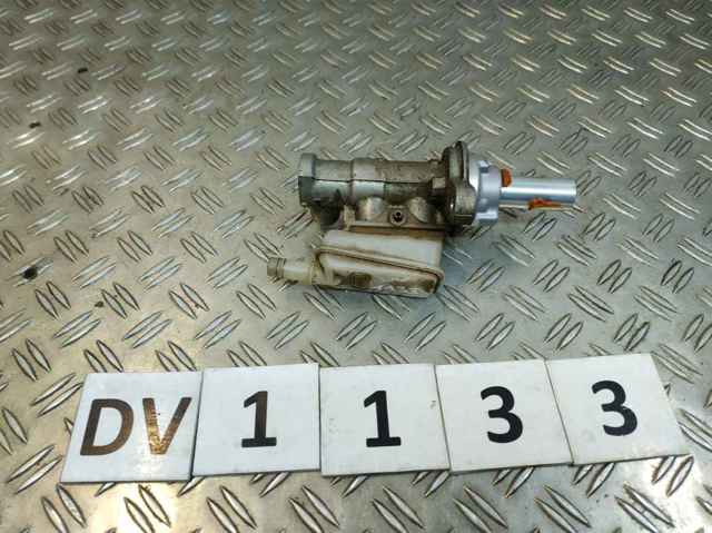 Циліндр головний гальма (Гідротормоз) L2324340Z MAZDA