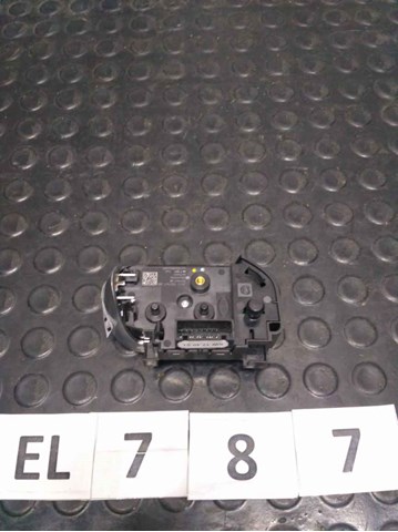 Блок кнопкових перемикачів рульового колеса LR092578 LAND ROVER