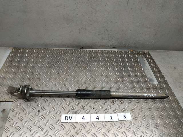 Вал рульової колонки, нижній LR134726 LAND ROVER