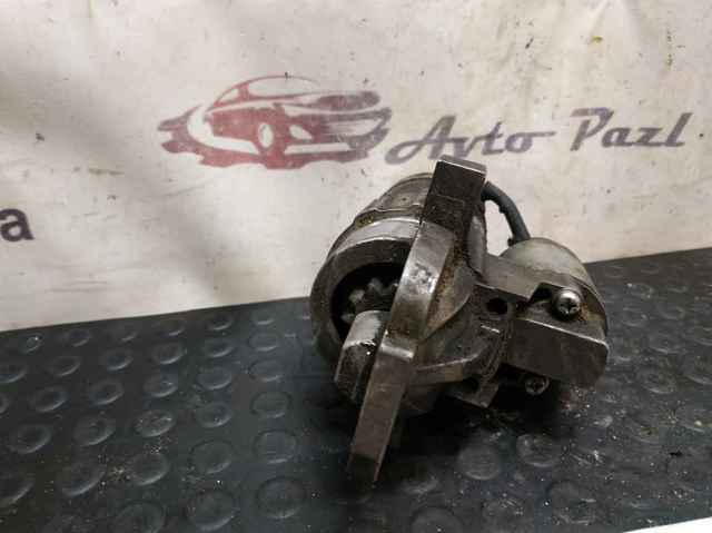 Стартер автомобільний M000T87681 MAZDA