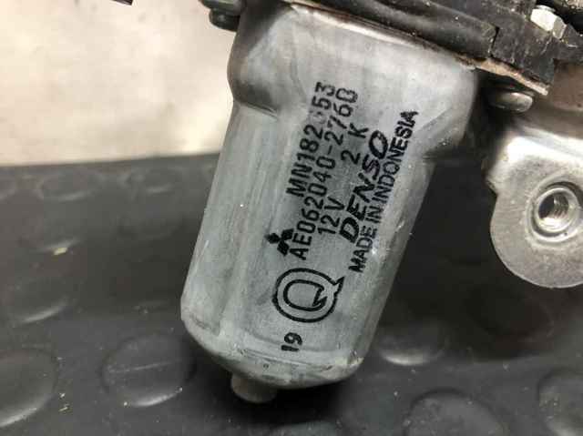 Мотор склопідйомника водійських дверей MN182353 MITSUBISHI