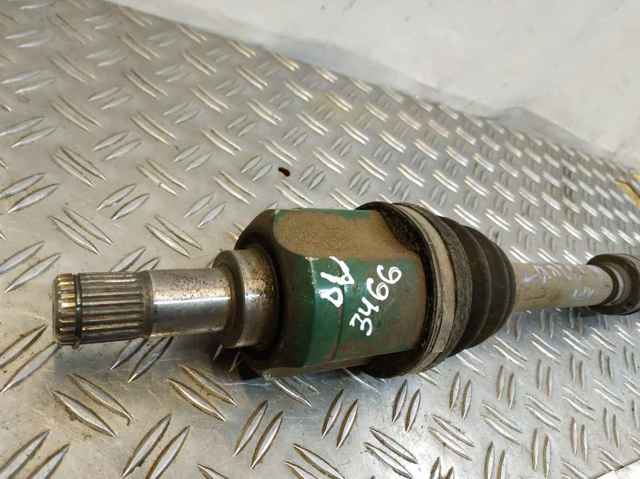 Привід правий MR953746 MITSUBISHI