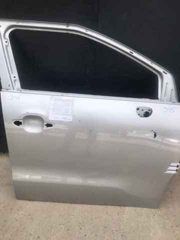 Пасажирські передні двері YQ00173880 PEUGEOT
