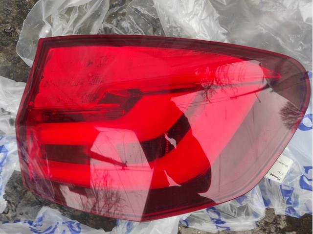 Задній правий зовнішній ліхтар 63217203234 BMW