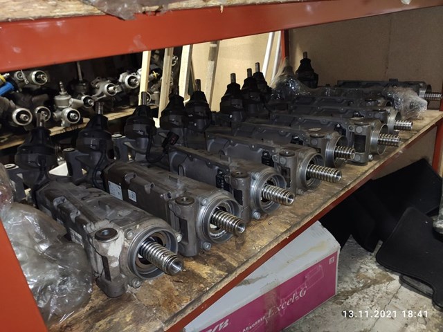 Рейковий рульовий механізм 8R1423055AC VAG