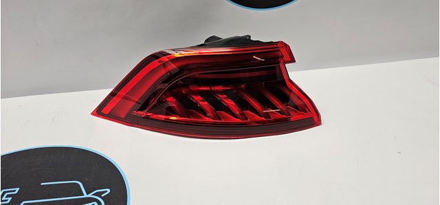 Ліхтар задній лівий 4M8945069A VAG