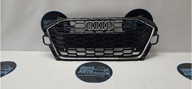 Решітка радіатора 8W0853651EB VAG