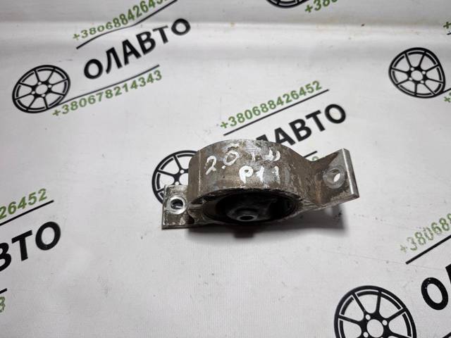 Опора двигуна задня 113202F020 NISSAN