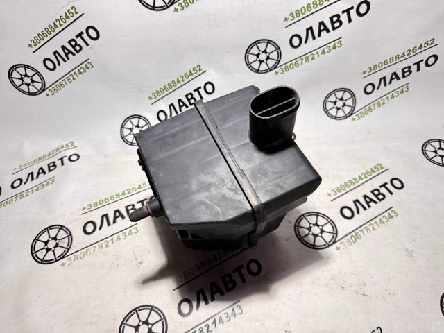 Резонатор повітряного фільтра 165852F200 NISSAN