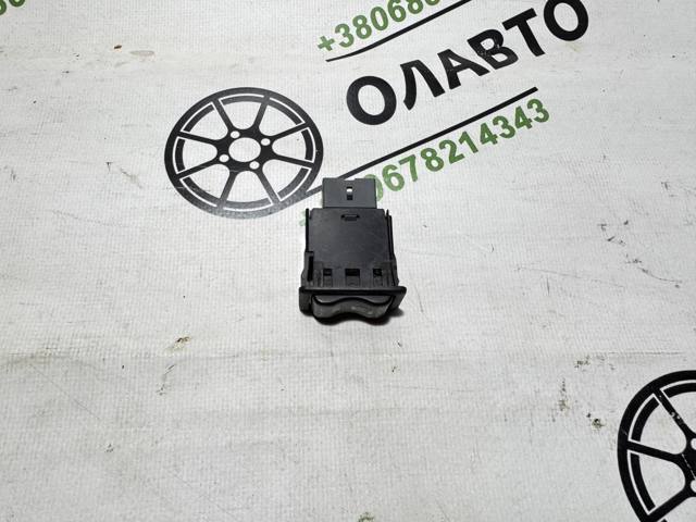 Кнопка блокування замка дверей 25210AV600 NISSAN