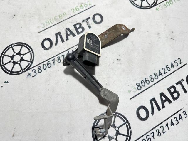 Регулятор положення кузова задньої підвіски 37146870000 BMW