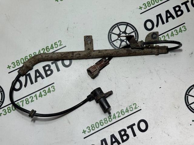 Датчик АБС (ABS) задній, лівий 479013J310 NISSAN
