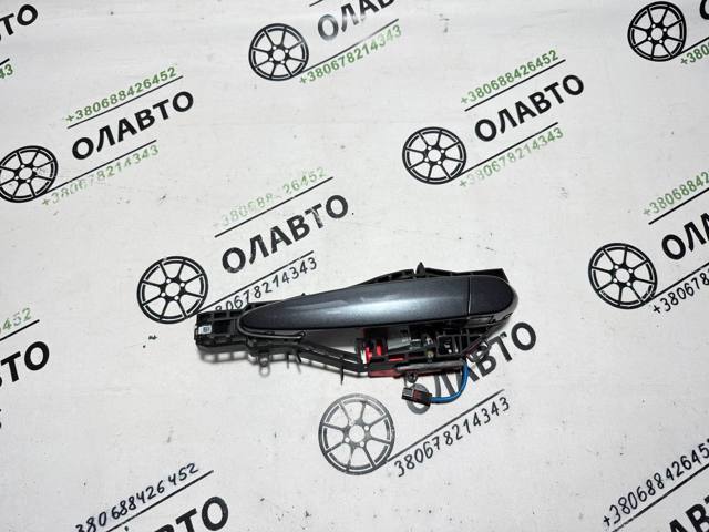 Тримач зовнішньої ручки дверей, передньої правої 51217242568 BMW