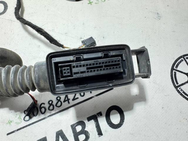 Електропроводка задніх дверей 61129366761 BMW