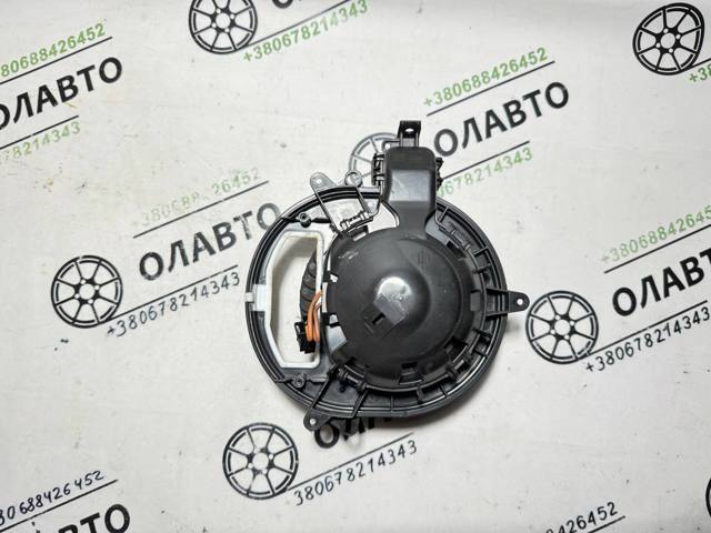 Моторчик пічки 64119350396 BMW
