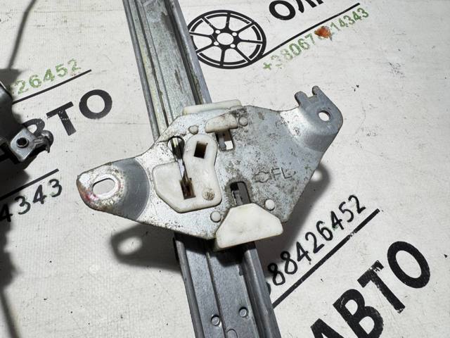 Механізм стеклопод'емника двері задньої, лівої 82701AV610 NISSAN