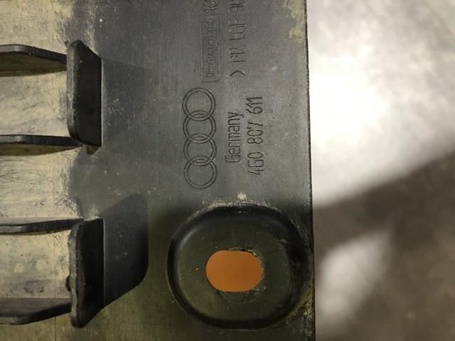 Захист бампера переднього 4G0807611 VAG