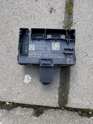 Блок комфорту передніх дверей 4M0959792H VAG