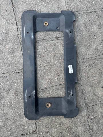 Панель кріплення номерного знака, заднього 51139448724 BMW