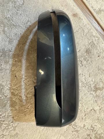 Корпус дзеркала заднього виду, правий 51168492898 BMW