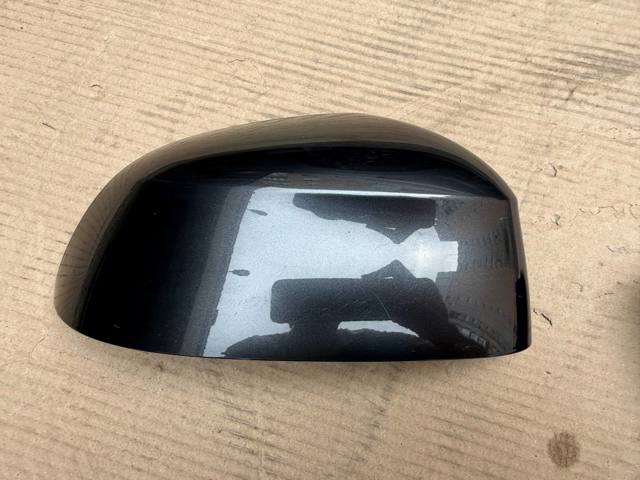 Накладка дзеркала заднього виду, права 51168496624 BMW