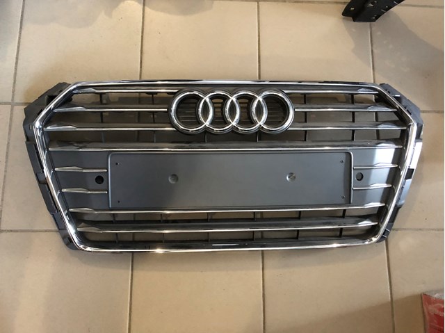 Решітка 8W0853651AB VAG