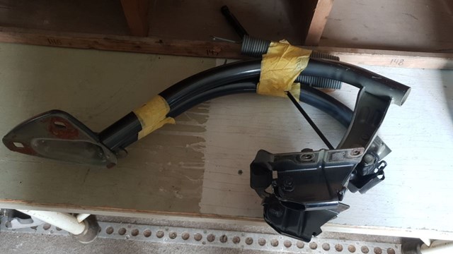 Петля кришки багажника 3C8827301A VAG