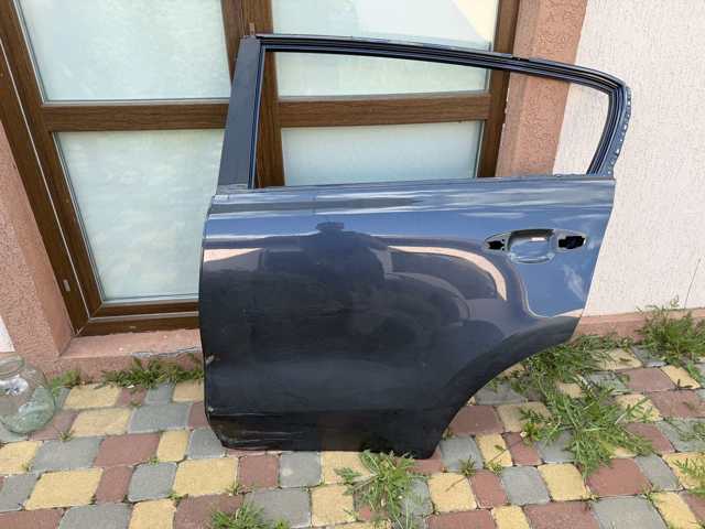 Двері пасажирськи задні ліві 77003D9000 HYUNDAI