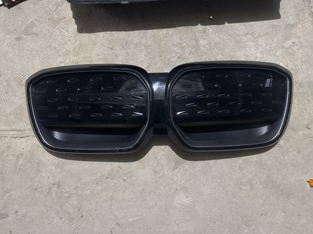 Решітка 51119881798 BMW