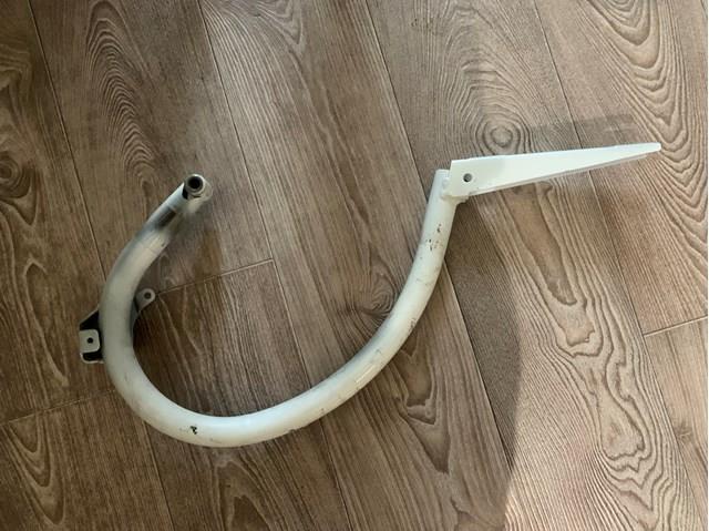 Петля багажника A2057500428 MERCEDES
