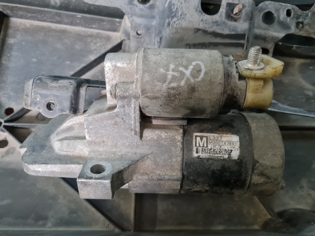 Стартер автомобільний M000T87681 MAZDA