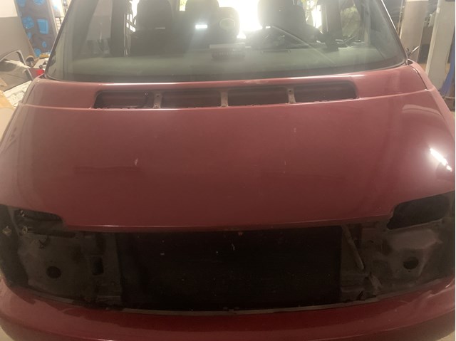 Капот 701823033H VAG