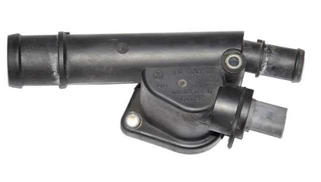 Водяний патрубок 038121132G VAG