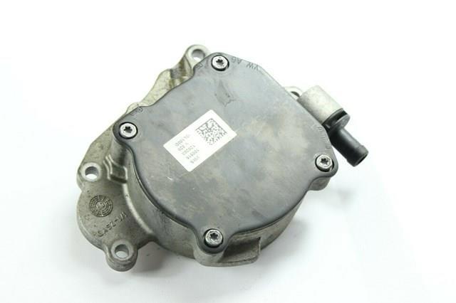 Насос вакуумний 03L145207 VAG