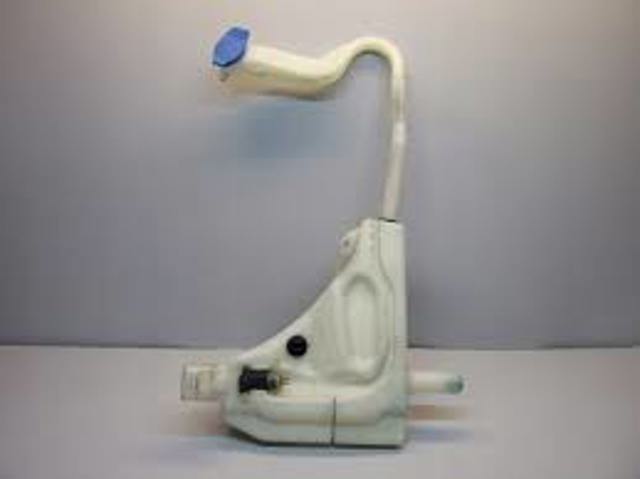 Бачок склоомивача 4L0955453 VAG