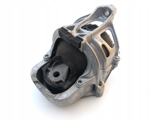 Права подушка мотора 4M0199372FF VAG