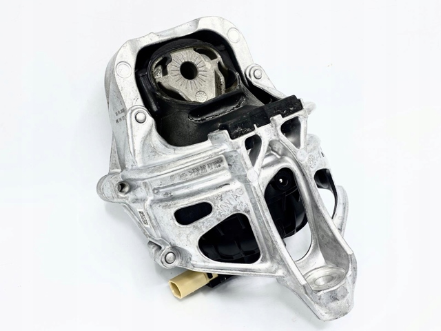 Права опора двигуна 4M0199372FJ VAG