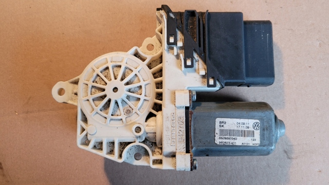 Блок кнопок склопідйомників 5K0959795 VAG