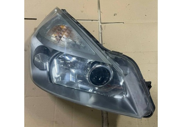Права блок фара 7701053976 RENAULT