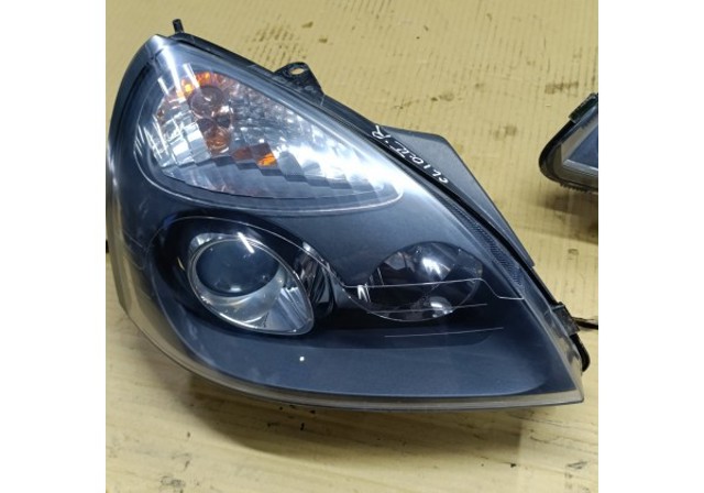 Основна фара - вставка 7701054071 RENAULT