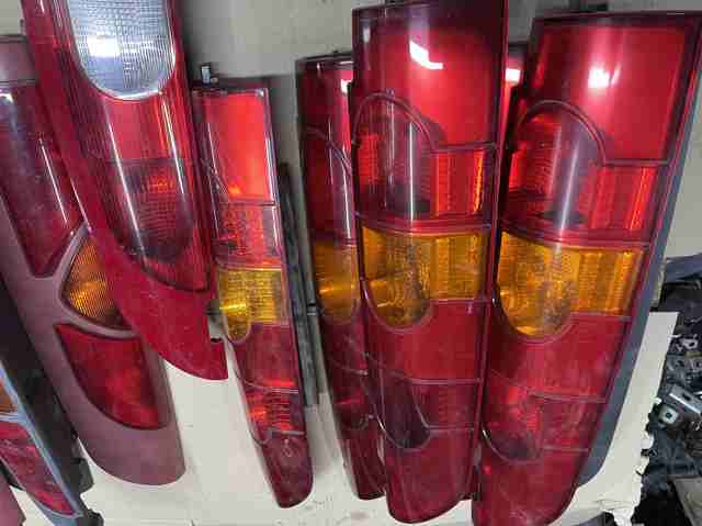 Ліхтар задній лівий 8200150623 RENAULT