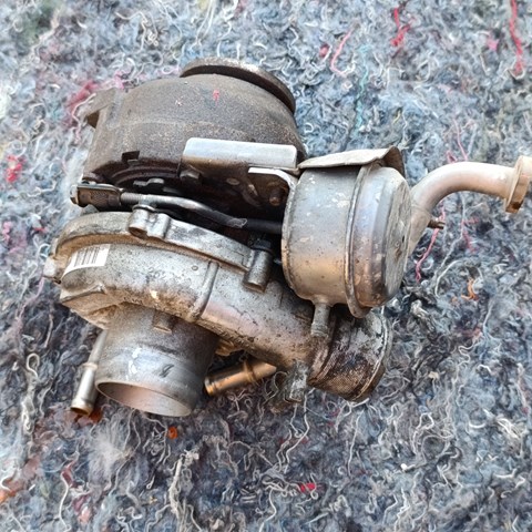 Турбонаддув H8200398585 RENAULT