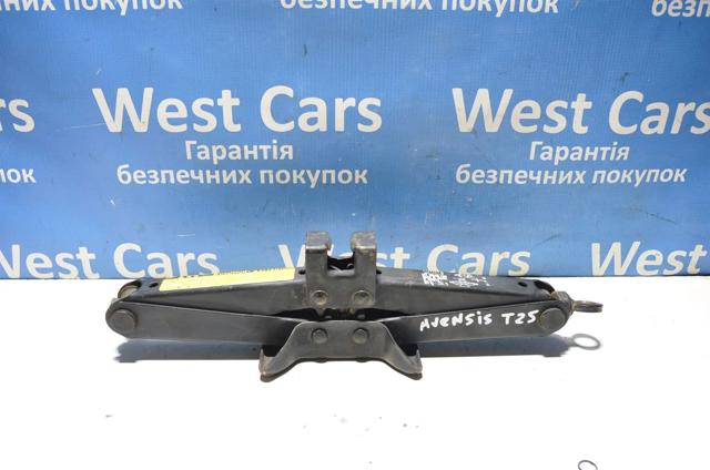 Домкрати 0911105010 TOYOTA