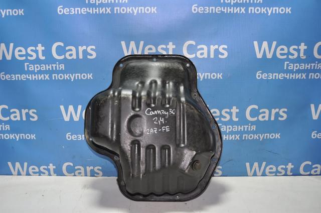 Піддон масляний картера двигуна 121010H010 TOYOTA
