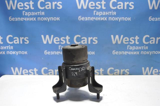 Подушка (опора) двигуна, передня 123610H030 TOYOTA