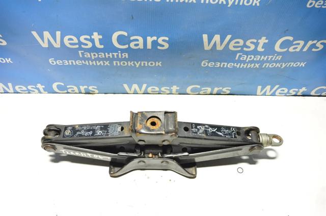 Домкрат автомобільний 1C1517T080AB FORD