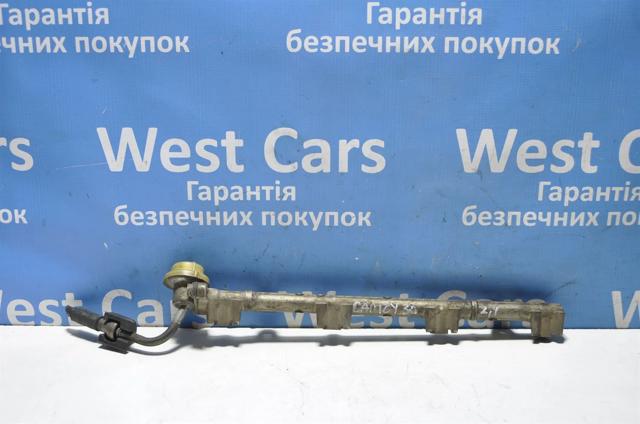 Рампа форсунок системи упорскування палива 2381428030 TOYOTA