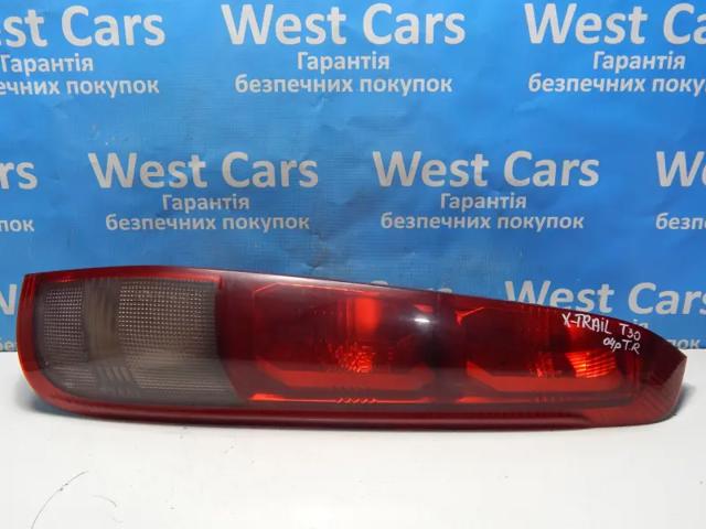 Ліхтар задній правий 26550EQ025 NISSAN