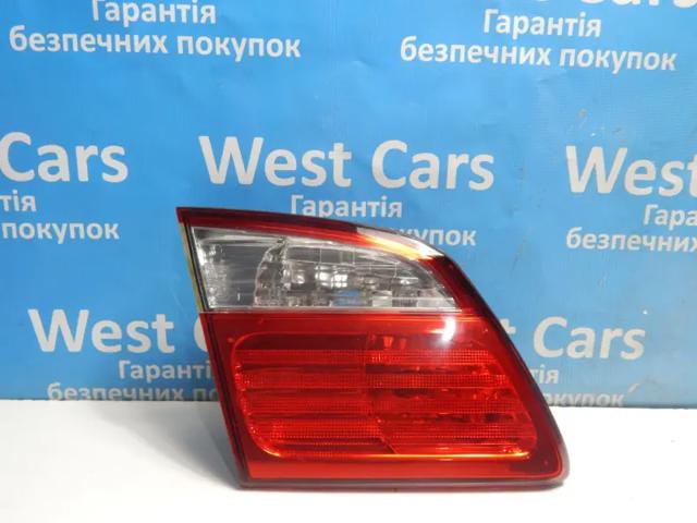 Задня ліва внутрішня фара 265553Y528 NISSAN