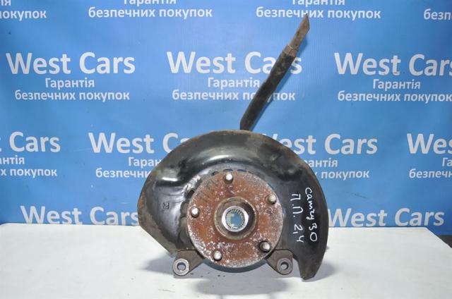 Цапфа поворотного кулака 4321106110 TOYOTA